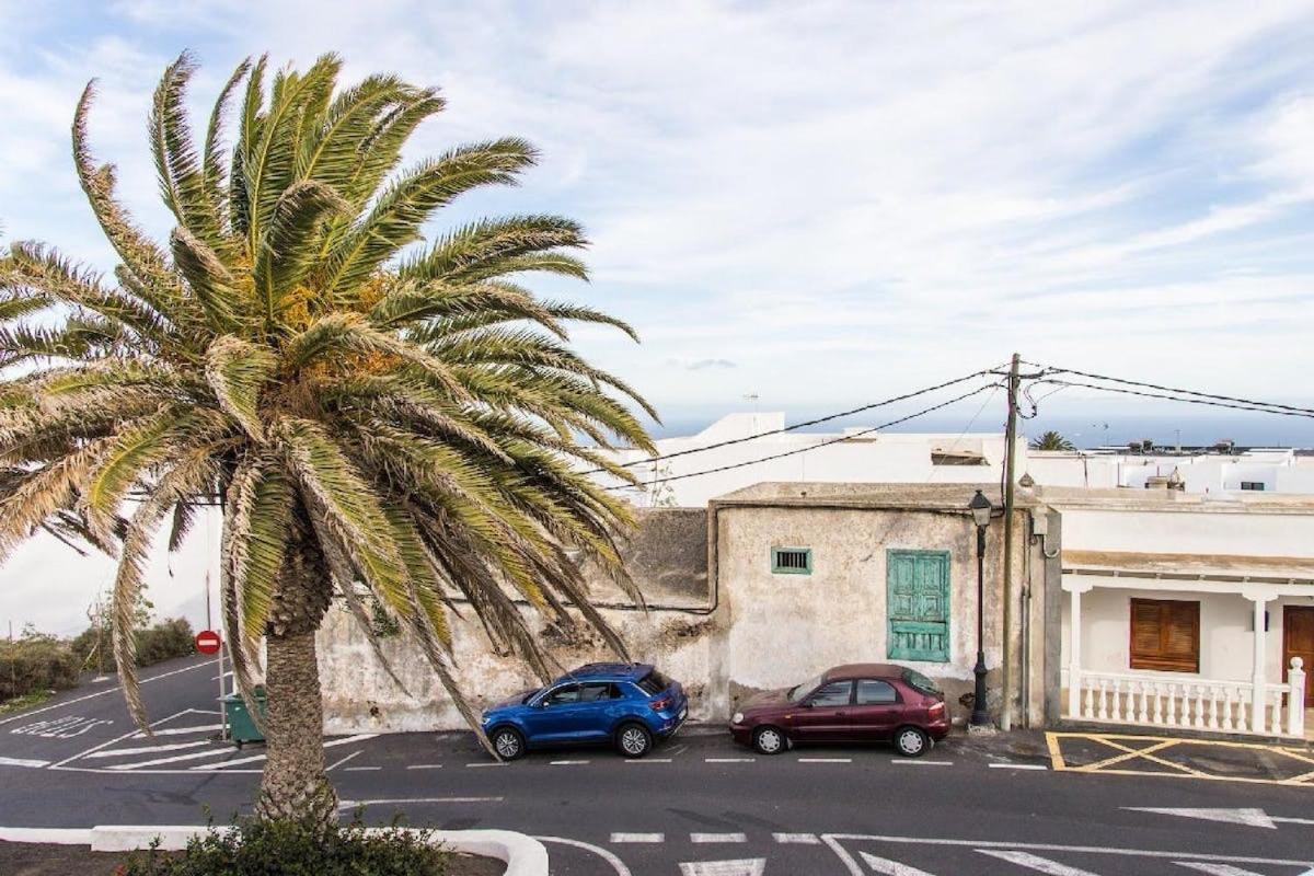 Apartamento Atenea San Bartolome  Exterior photo